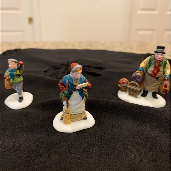 Dept 56, Come into the Inn Figurines , EUC - Picture 3 of 9